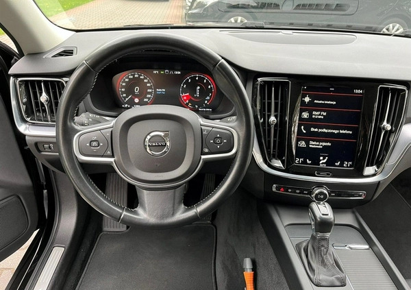 Volvo V60 cena 89900 przebieg: 216700, rok produkcji 2018 z Bogatynia małe 529